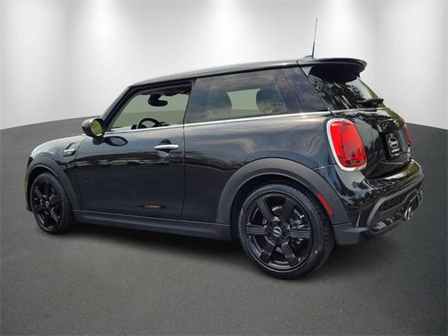 2023 MINI Hardtop