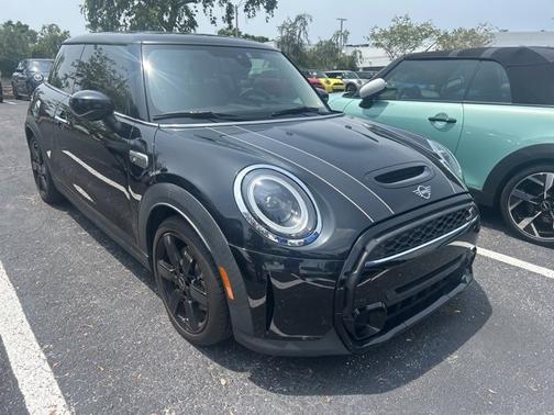 2023 MINI Hardtop