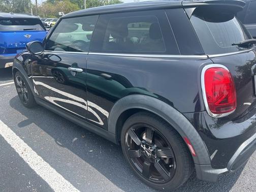2023 MINI Hardtop