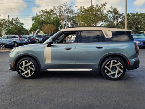 2025 MINI Countryman S