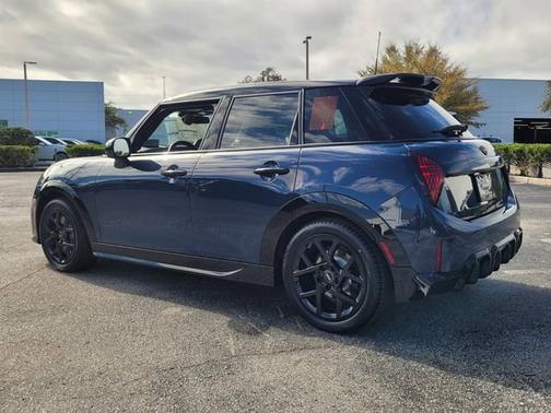 2026 MINI Hardtop 