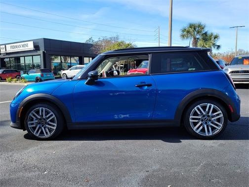 2025 MINI Hardtop 