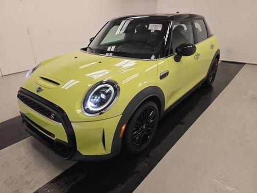 2023 MINI Hardtop