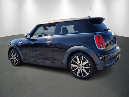 2022 MINI Hardtop Cooper S