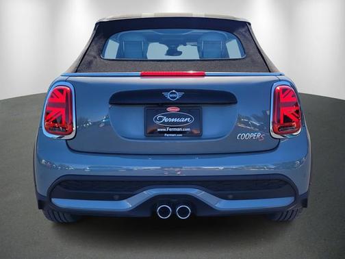 2023 MINI Convertible 