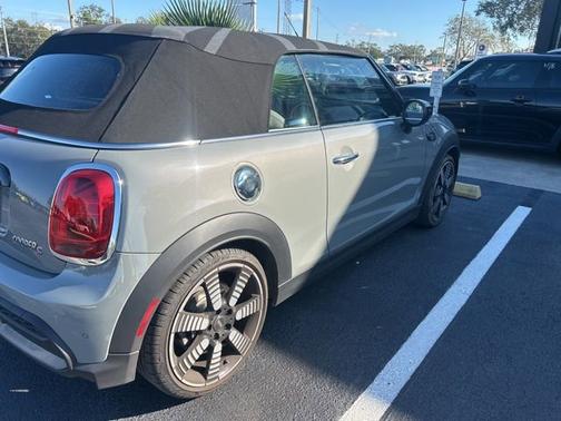2023 MINI Convertible