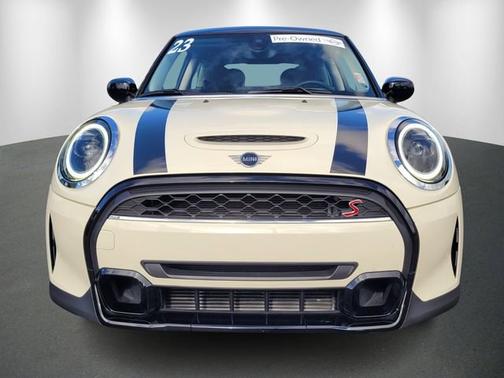 2023 MINI Hardtop 