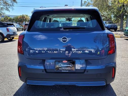2025 MINI Countryman SE