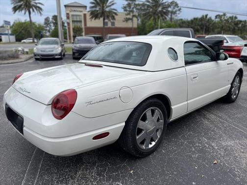 Photo 5 of 28 of 2003 Ford Thunderbird Premium