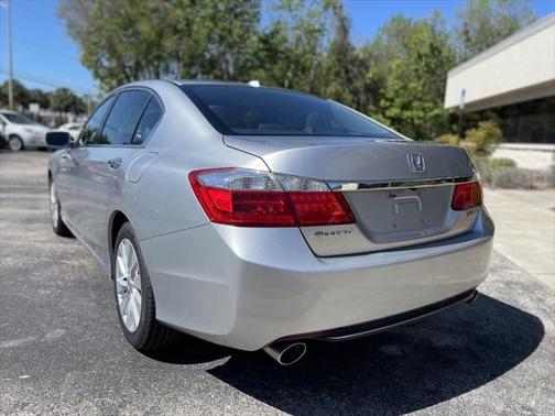 Photo 3 of 26 of 2014 Honda Accord EX-L
