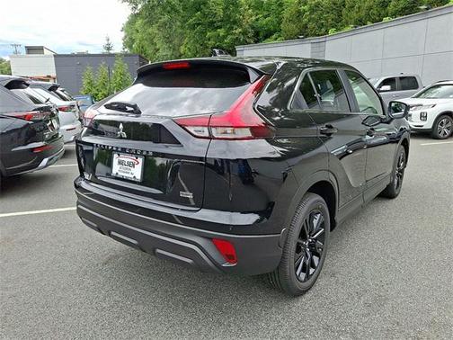 2025 Mitsubishi Eclipse Cross LE