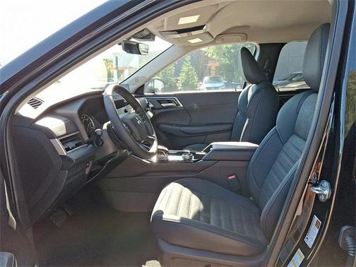 2025 Mitsubishi Outlander SE 2.5 S-AWC