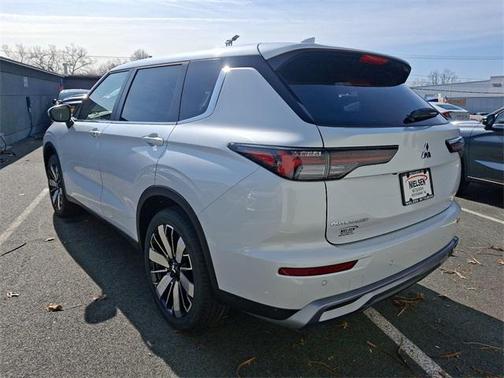 2025 Mitsubishi Outlander SE 2.5 S-AWC