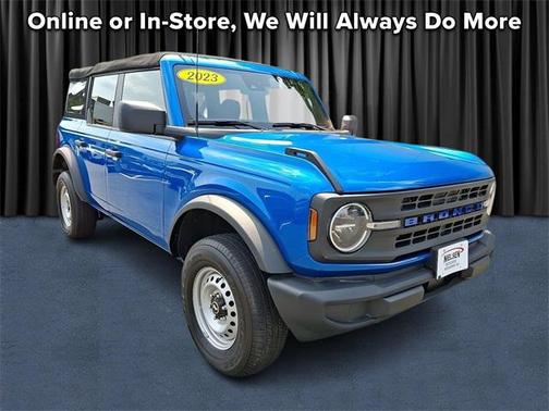 2023 Ford Bronco Base