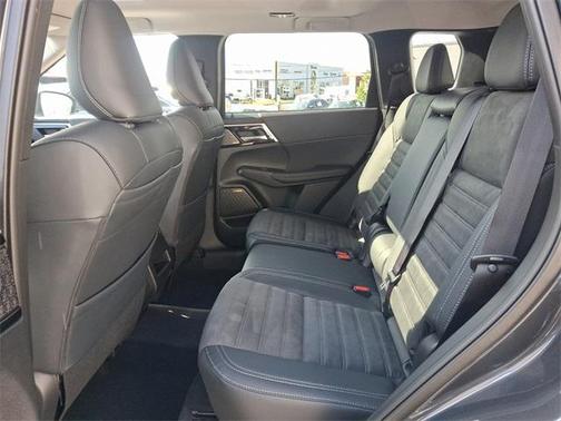 2025 Mitsubishi Outlander SE 2.5 S-AWC