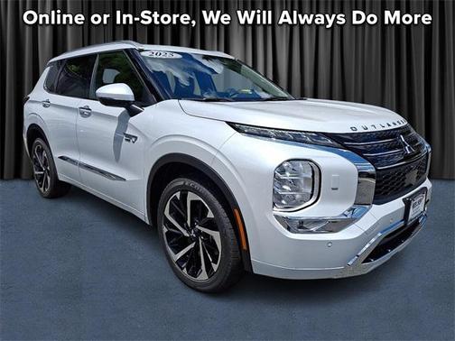 2025 Mitsubishi Outlander PHEV SEL