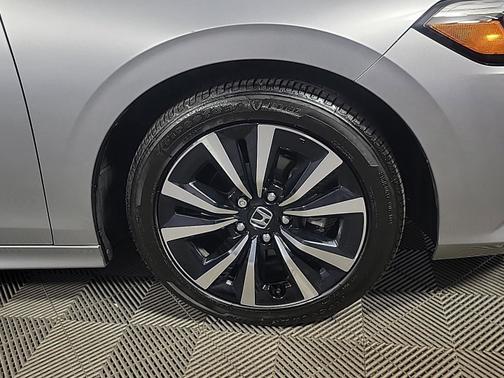 Lunar Silver Metallic 2024 Honda Civic