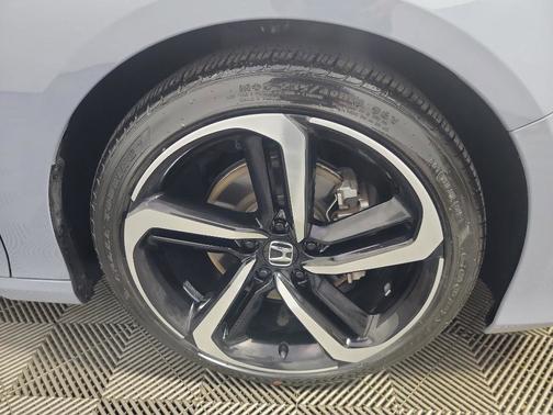 2022 Honda Accord 