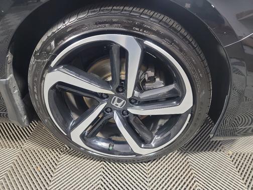 2021 Honda Accord 
