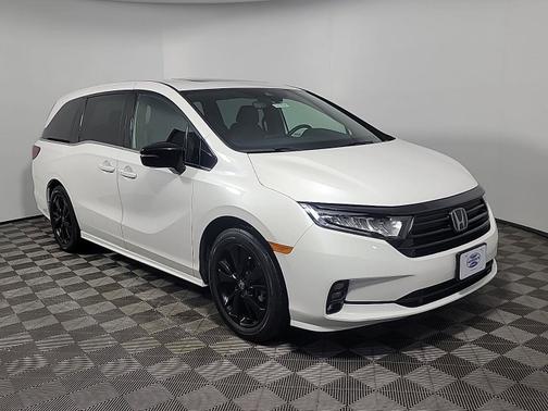 2023 Honda Odyssey 