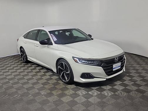 Platinum White Pearl 2022 Honda Accord