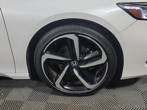 Platinum White Pearl 2022 Honda Accord