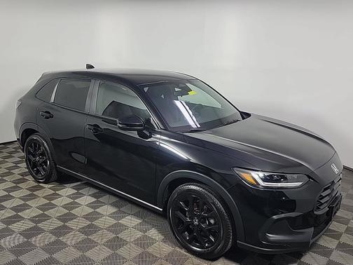Crystal Black Pearl 2025 Honda HR-V