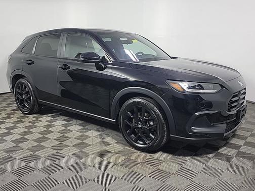 Crystal Black Pearl 2025 Honda HR-V