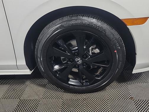 Platinum White Pearl 2023 Honda Odyssey