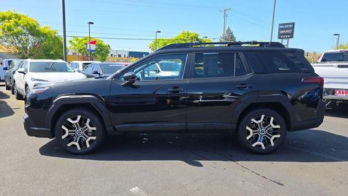 Crystal Black Silica 2026 Subaru Outback Touring XT