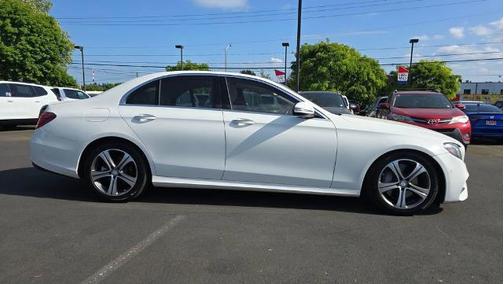 White 2017 Mercedes-Benz E-Class 4MATIC