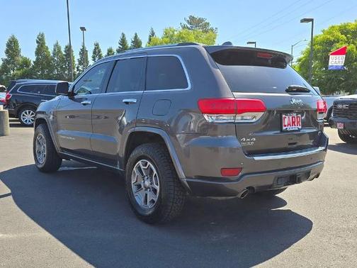 Granite Crystal Metallic Clearcoat 2014 Jeep Grand Cherokee Overland