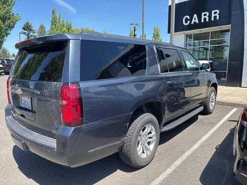 Shadow Gray Metallic 2020 Chevrolet Suburban LT