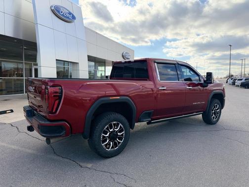 2024 GMC Sierra 2500 Denali