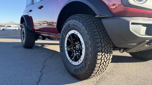 2025 Ford Bronco Base