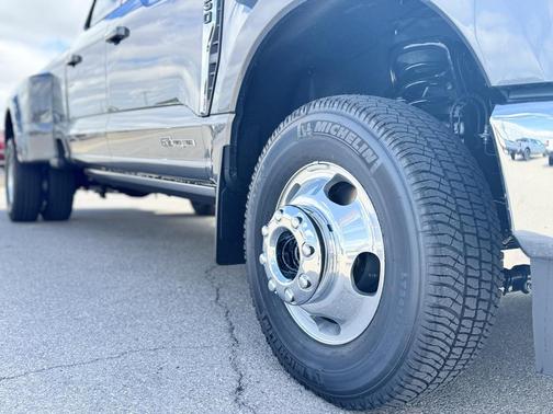 2026 Ford F-350 Lariat