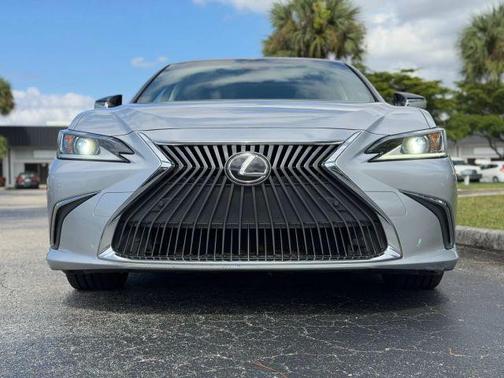 2019 Lexus ES 350 Luxury