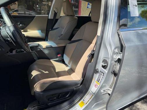 2019 Lexus ES 350 Luxury