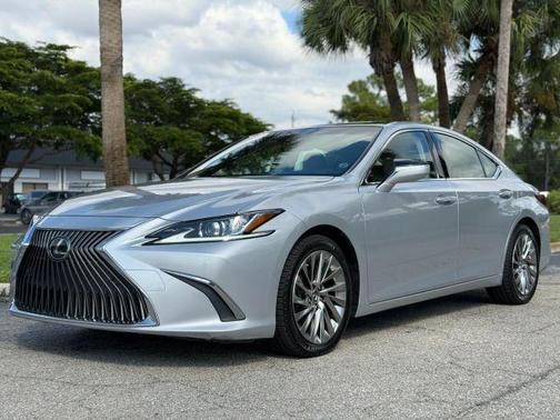 2019 Lexus ES 350 Luxury