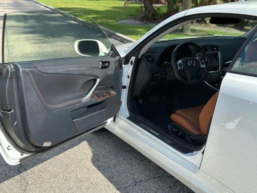 2014 Lexus IS 250C Base