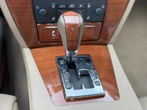 Blue Chip 2006 Cadillac STS V6