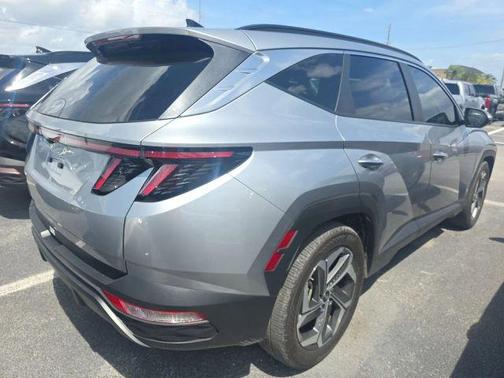 Shimmering Silver 2024 Hyundai TUCSON SEL
