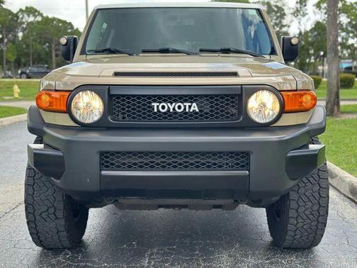 2012 Toyota FJ Cruiser Base
