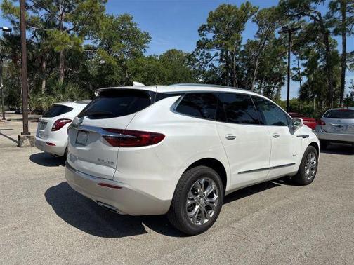 White 2019 Buick Enclave Avenir