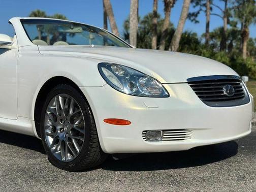 2003 Lexus SC 430