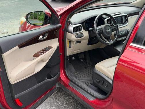 2017 Kia Sorento LX