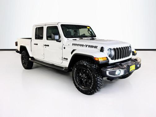 2025 Jeep Gladiator High Tide