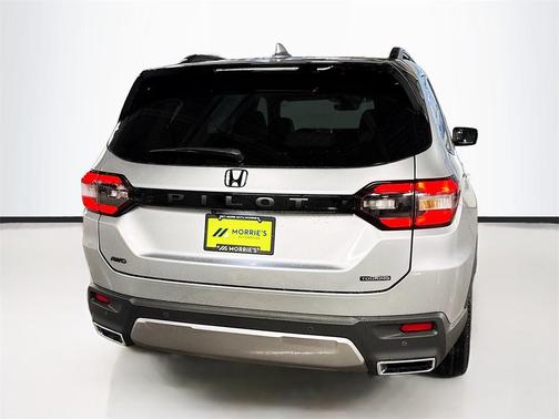 2026 Honda Pilot Touring 8-Passenger