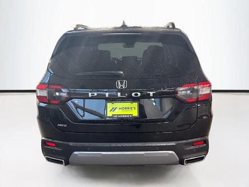 Crystal Black Pearl 2026 Honda Pilot EX-L