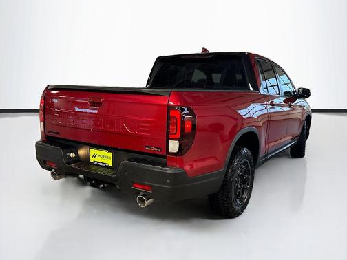 Radiant Red Metallic II 2026 Honda Ridgeline TrailSport+
